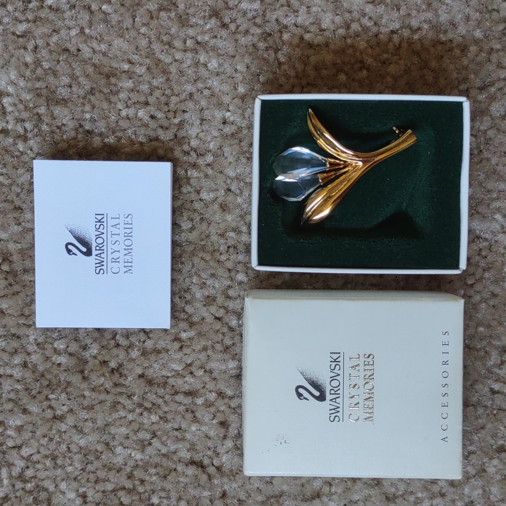 Swarovski Crystal Memories Brooch